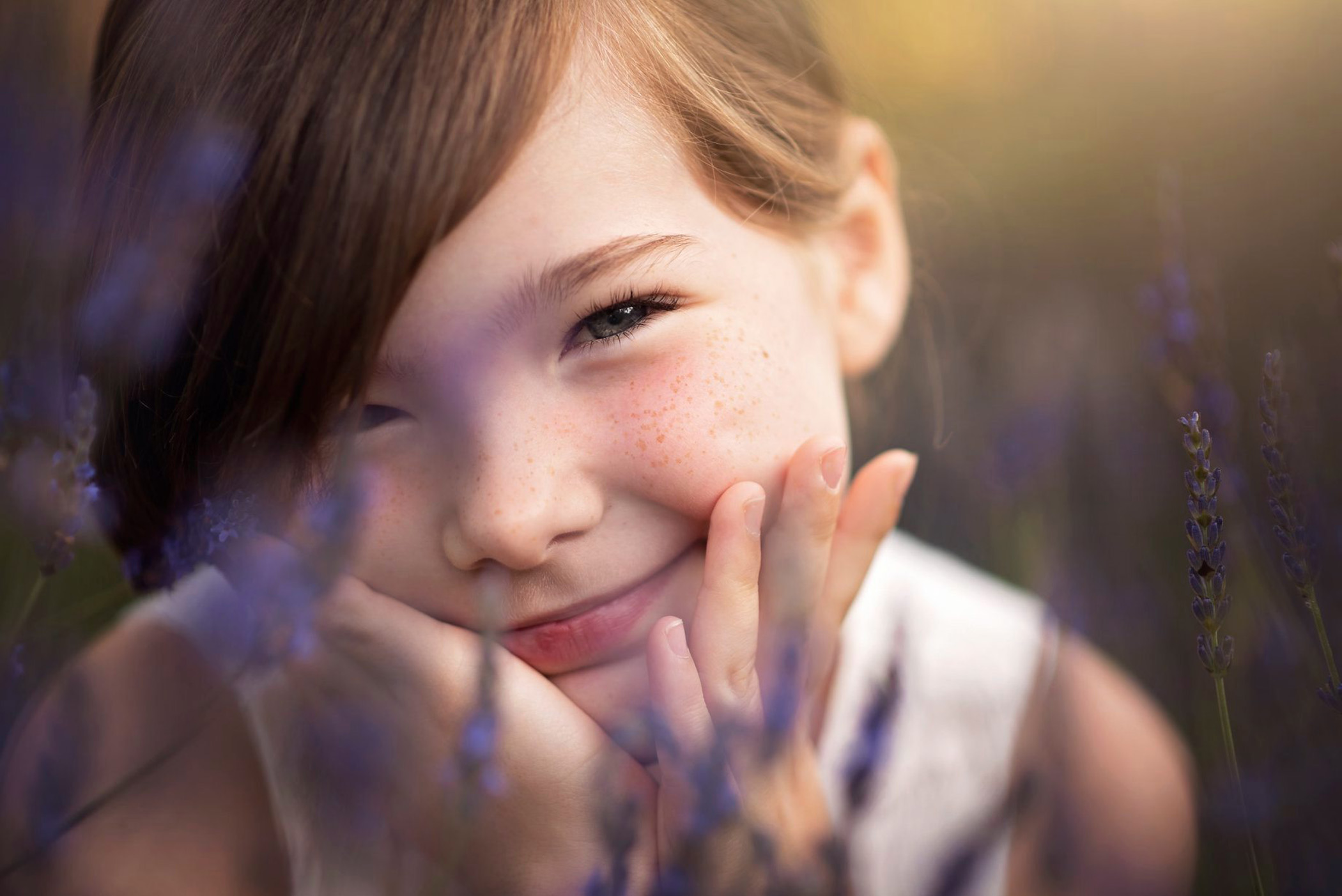 best lighting for outdoor portraits