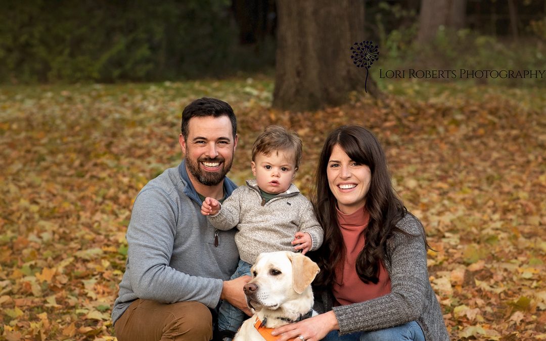 Outdoor Fall Photos | Photo Studio Oshawa | Mackenzie Family