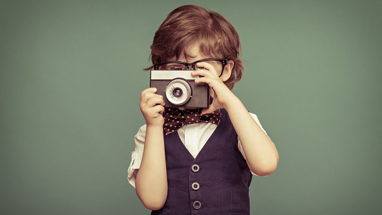 to hire a professional photographer